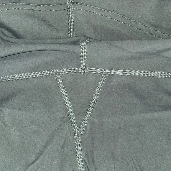 lululemon athletica Instill High-Rise Tight 25” - Picture 6 of 6